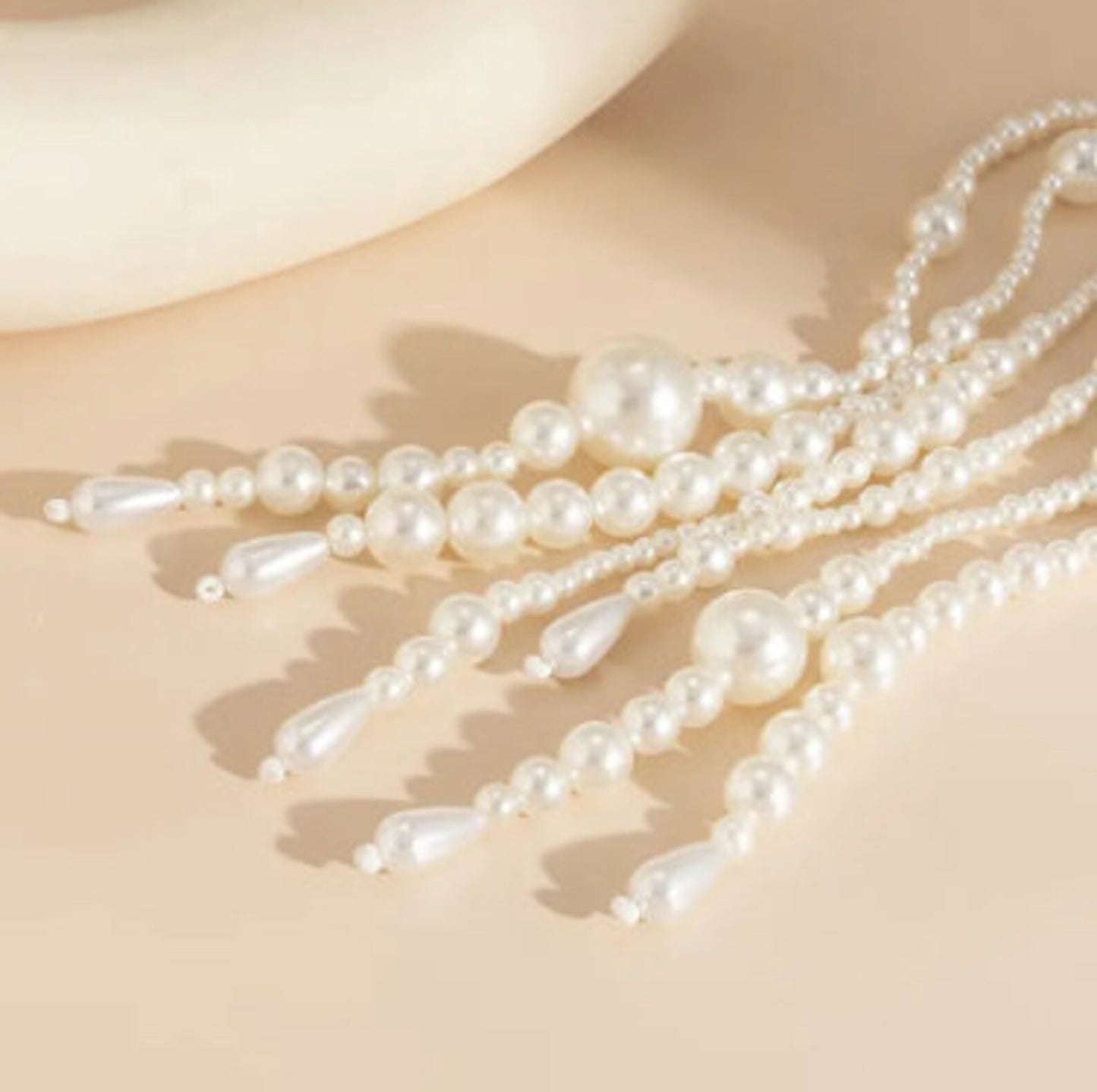 Glamorous Irregular Pearl Tassel Necklace